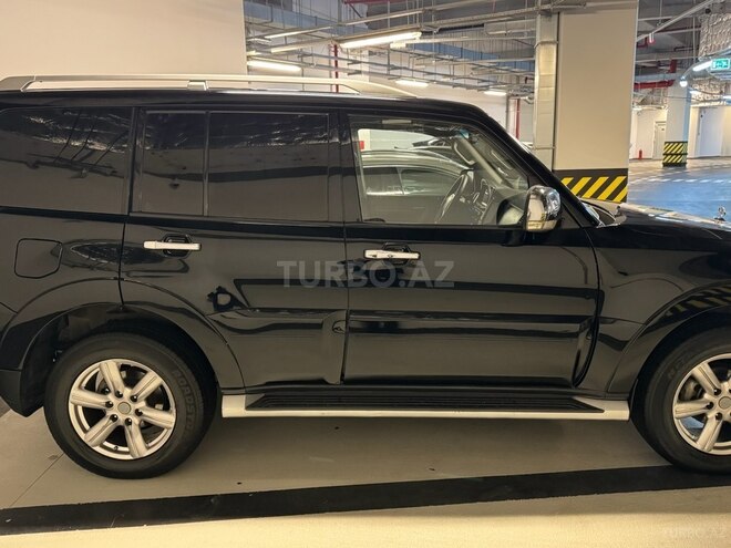 Mitsubishi Pajero 2007, 181,000 km - 3.0 l - Bakı