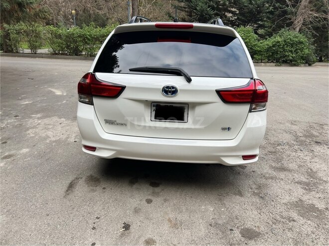 Toyota Corolla Fielder 2015, 124,000 km - 1.5 l - Bakı