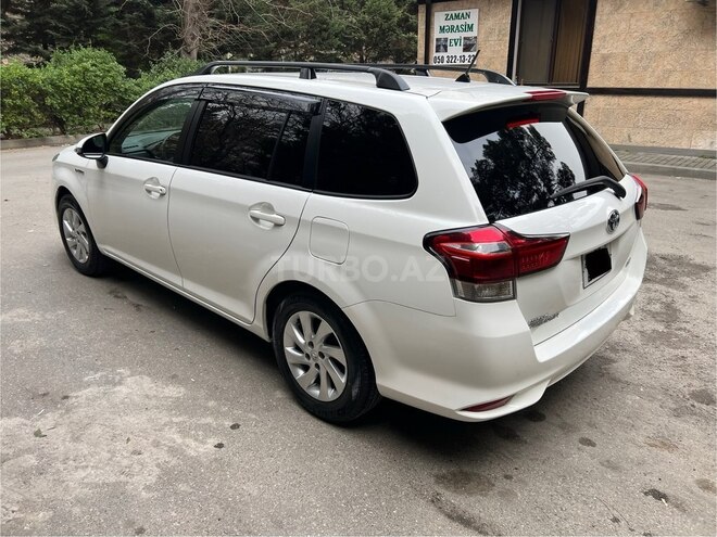 Toyota Corolla Fielder 2015, 124,000 km - 1.5 l - Bakı