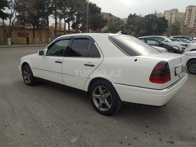 Mercedes C 180 1995, 325,469 km - 1.8 l - Bakı