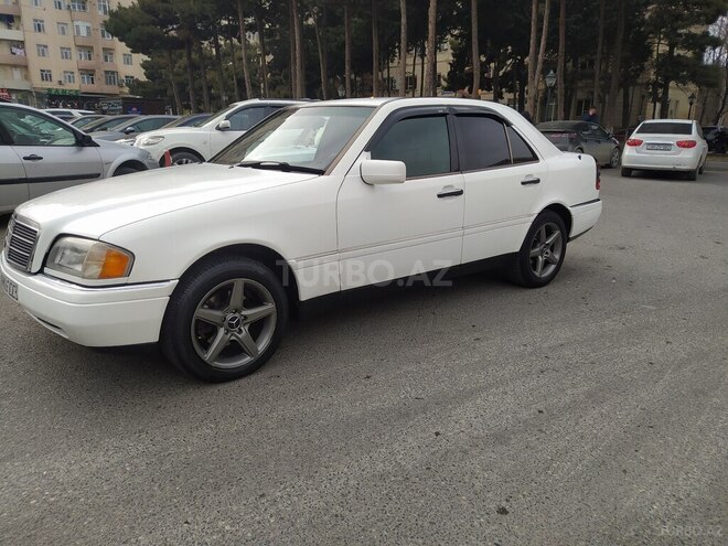 Mercedes C 180 1995, 325,469 km - 1.8 l - Bakı