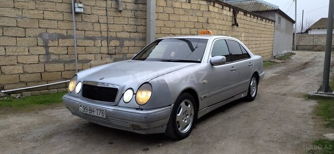 Mercedes E 220 d 1998, 520,000 km - 2.2 l - Şirvan