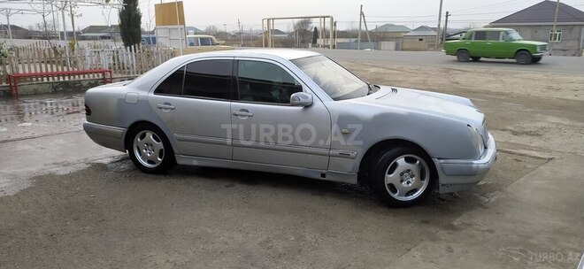 Mercedes E 220 d 1998, 520,000 km - 2.2 l - Şirvan