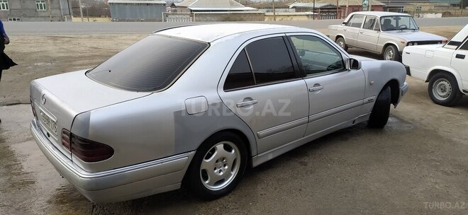 Mercedes E 220 d 1998, 520,000 km - 2.2 l - Şirvan