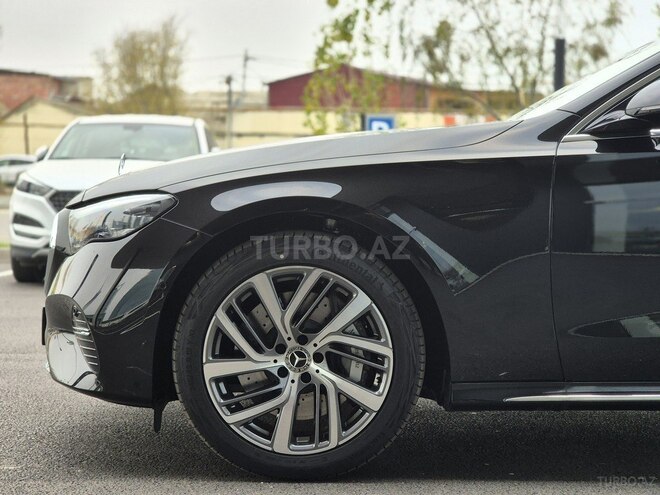 Mercedes E 350 e-15