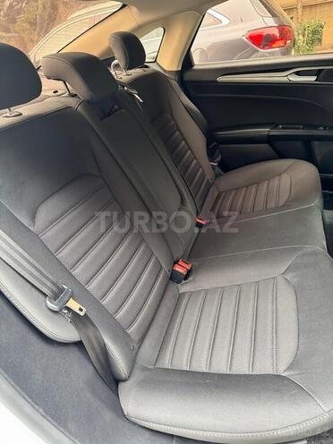Ford Fusion (North America) 2018, 194,000 km - 2.0 л - Bakı