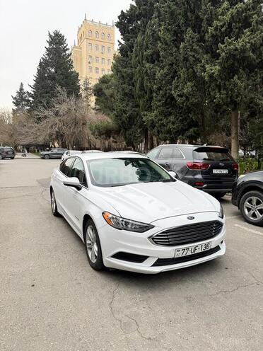 Ford Fusion (North America) 2018, 194,000 km - 2.0 л - Bakı