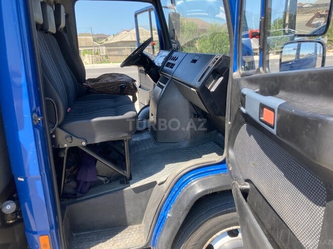 Mercedes Vario 2010, 515,000 km - 4.3 l - Bakı