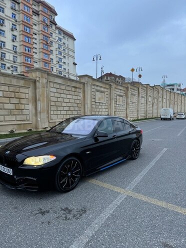 BMW 528 2012, 240,000 km - 2.0 l - Bakı