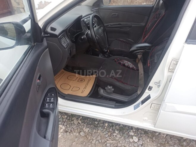 Kia Rio 2010, 320,000 km - 1.4 l - Sabirabad