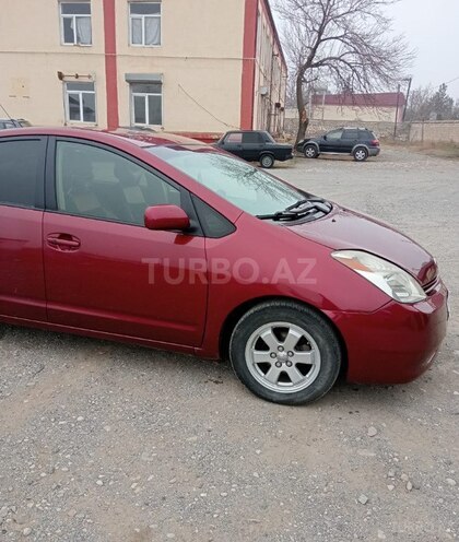 Toyota Prius 2005, 227,000 km - 1.5 l - Yevlax
