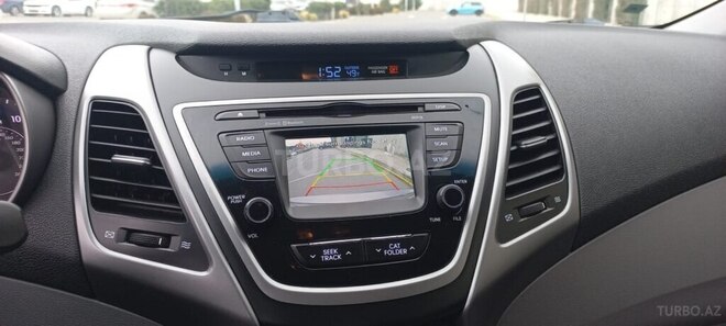 Hyundai Elantra 2015, 94,020 km - 1.8 l - Bakı