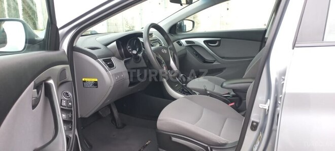 Hyundai Elantra 2015, 94,020 km - 1.8 l - Bakı