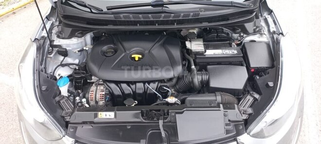 Hyundai Elantra 2015, 94,020 km - 1.8 l - Bakı