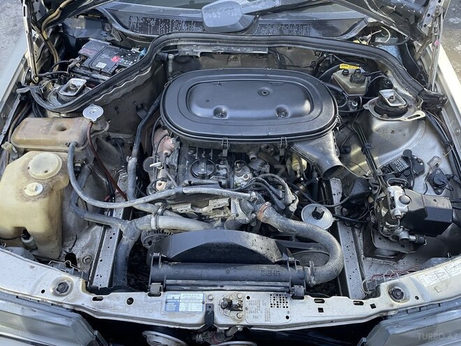 Mercedes 190 1990, 134,673 km - 2.0 l - Bakı