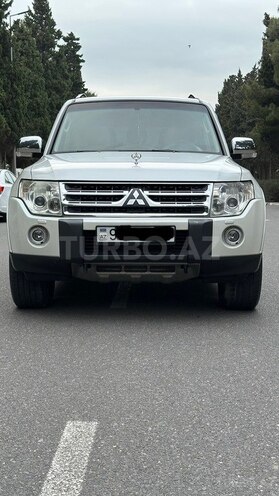 Mitsubishi Pajero 2007, 240,000 km - 3.8 l - Bakı