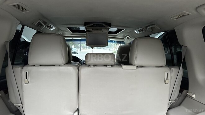 Mitsubishi Pajero 2007, 240,000 km - 3.8 l - Bakı
