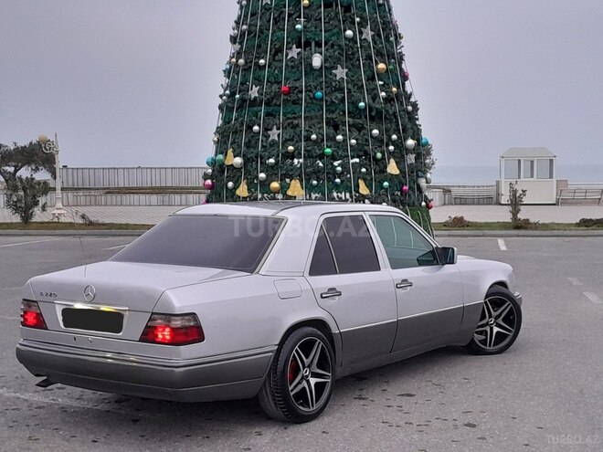 Mercedes E 200 1994, 348,213 km - 2.0 l - Sumqayıt