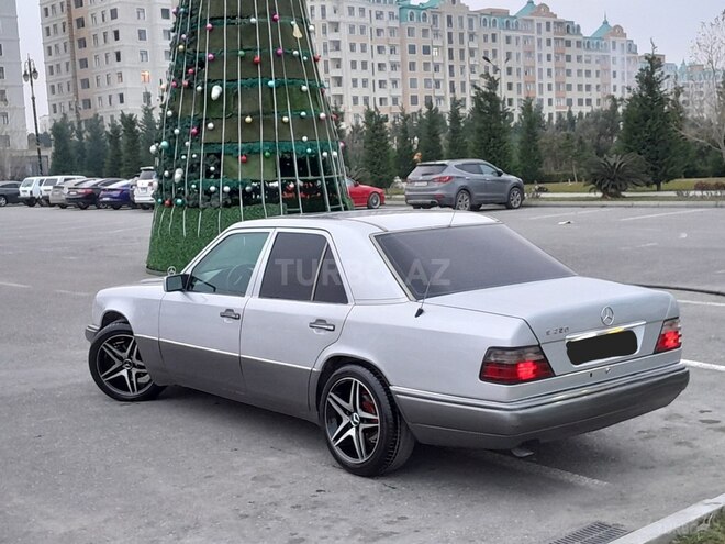Mercedes E 200 1994, 348,213 km - 2.0 l - Sumqayıt