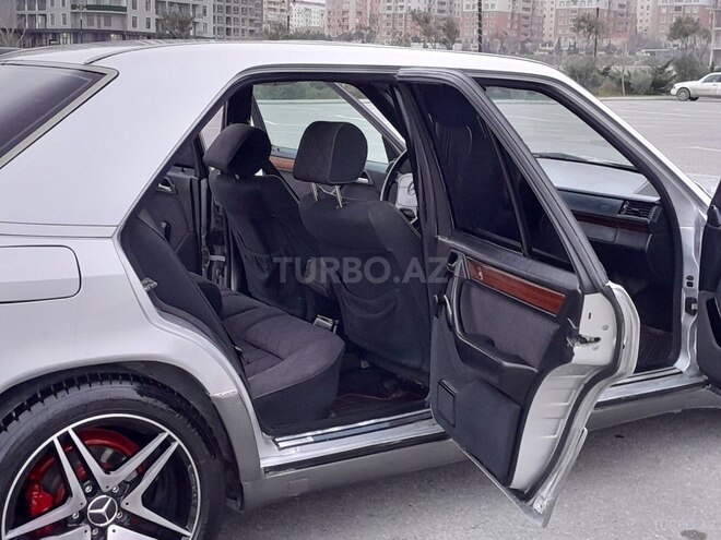 Mercedes E 200 1994, 348,213 km - 2.0 l - Sumqayıt