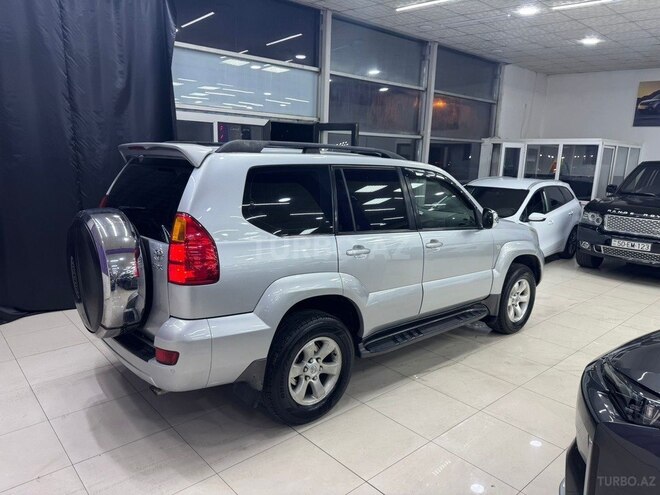 Toyota Land Cruiser Prado-2