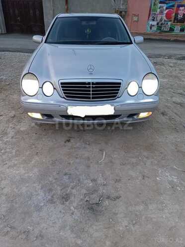 Mercedes E 220 d 2001, 470,000 km - 2.2 л - Bakı