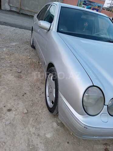 Mercedes E 220 d 2001, 470,000 km - 2.2 л - Bakı