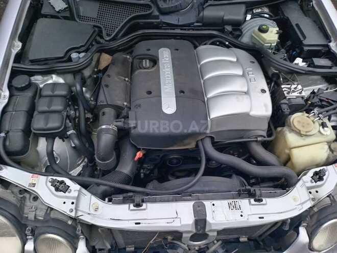 Mercedes E 220 d 2001, 470,000 km - 2.2 л - Bakı