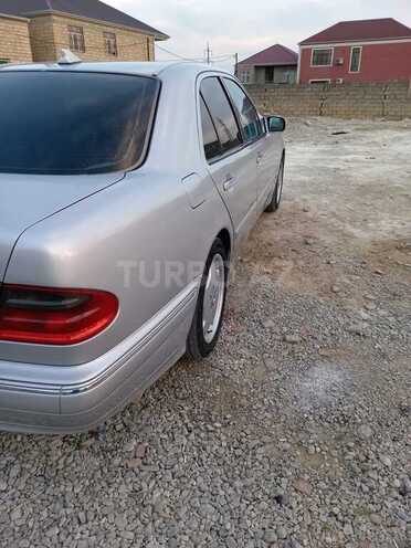Mercedes E 220 d 2001, 470,000 km - 2.2 л - Bakı