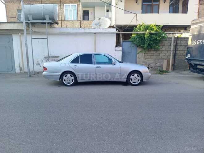 Mercedes E 220 d 2001, 470,000 km - 2.2 л - Bakı