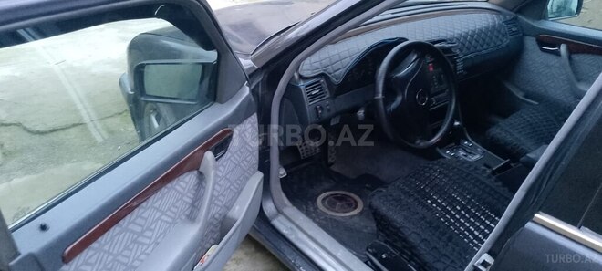 Mercedes C 220 1994, 525,000 km - 2.2 l - Bakı