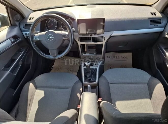 Opel Astra 1999, 217,900 km - 1.4 l - Şəki