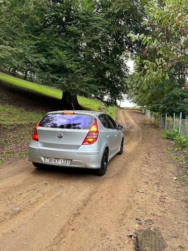 Hyundai i30 2010, 215,000 km - 1.6 l - Tovuz