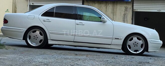 Mercedes E 320 2000, 288,328 km - 3.2 l - Bakı