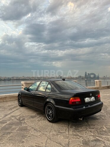 BMW 530 2001, 280,000 km - 3.0 л - Bakı