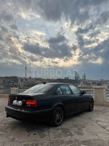 BMW 530 2001, 280,000 km - 3.0 л - Bakı