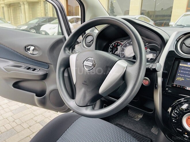 Nissan Note-10