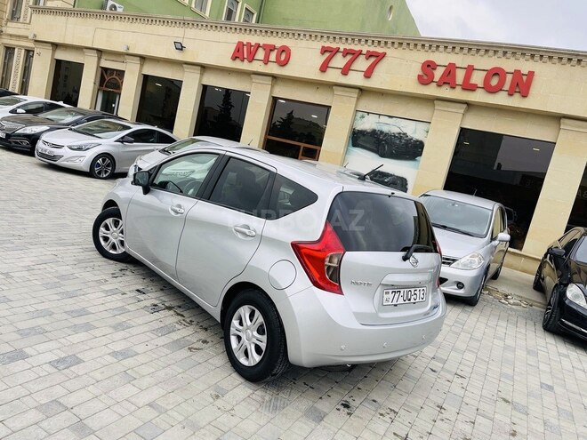 Nissan Note-8