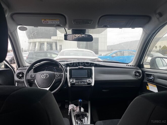 Toyota Corolla Fielder 2019, 115,000 km - 1.5 l - Bakı