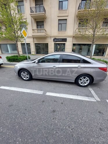 Hyundai Sonata 2010, 145,000 km - 2.0 л - Bakı