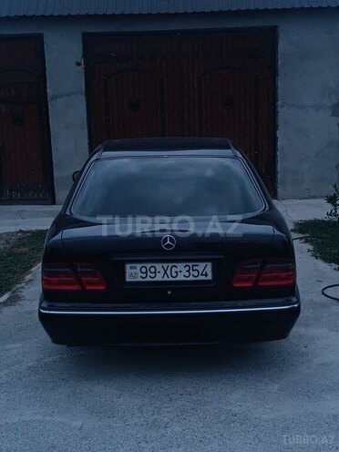 Mercedes E 240 2000, 376,000 km - 2.4 l - Mingəçevir