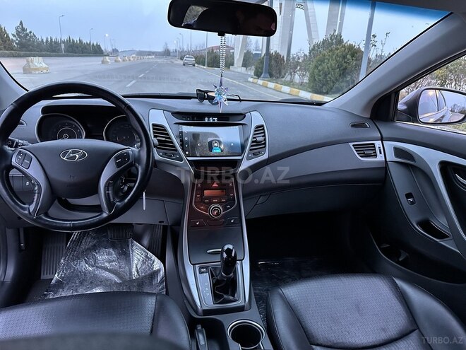 Hyundai Avante 2015, 190,000 km - 1.6 l - Kürdəmir
