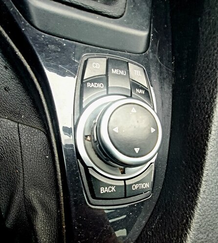 BMW X1 2011, 300,000 km - 2.0 л - Bakı