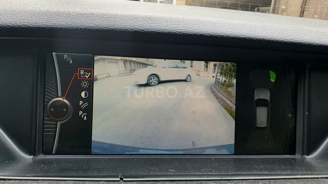 BMW X1 2011, 300,000 km - 2.0 л - Bakı