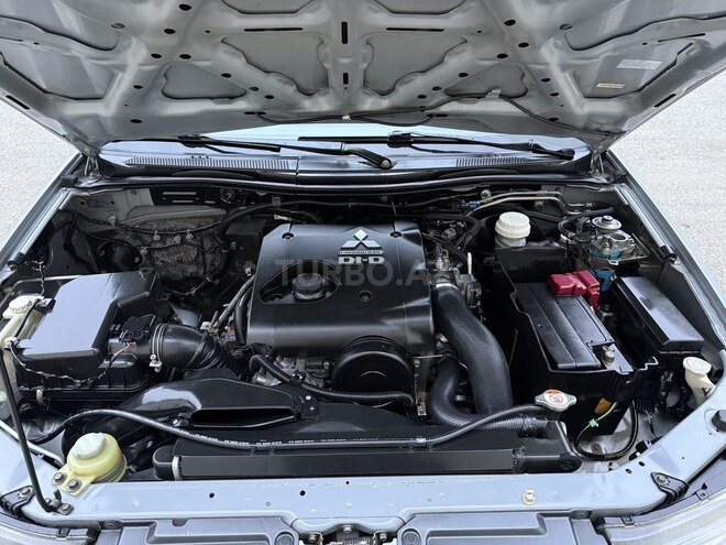 Mitsubishi L200 2010, 198,500 km - 2.5 l - Bakı