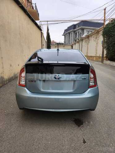 Toyota Prius 2015, 201,500 km - 1.8 l - Bakı
