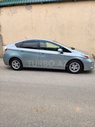 Toyota Prius 2015, 201,500 km - 1.8 l - Bakı