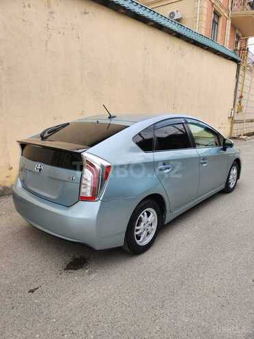 Toyota Prius 2015, 201,500 km - 1.8 l - Bakı