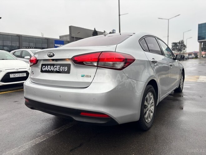 Kia K3 2016, 220,000 km - 1.6 l - Bakı