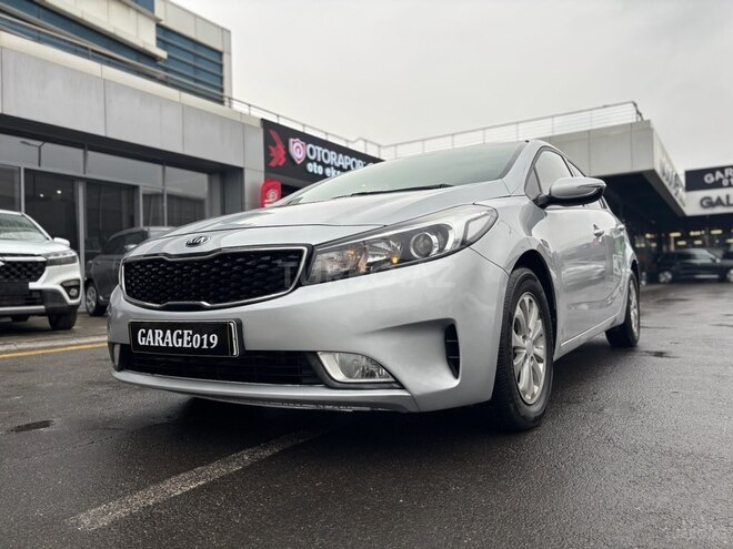 Kia K3 2016, 220,000 km - 1.6 l - Bakı